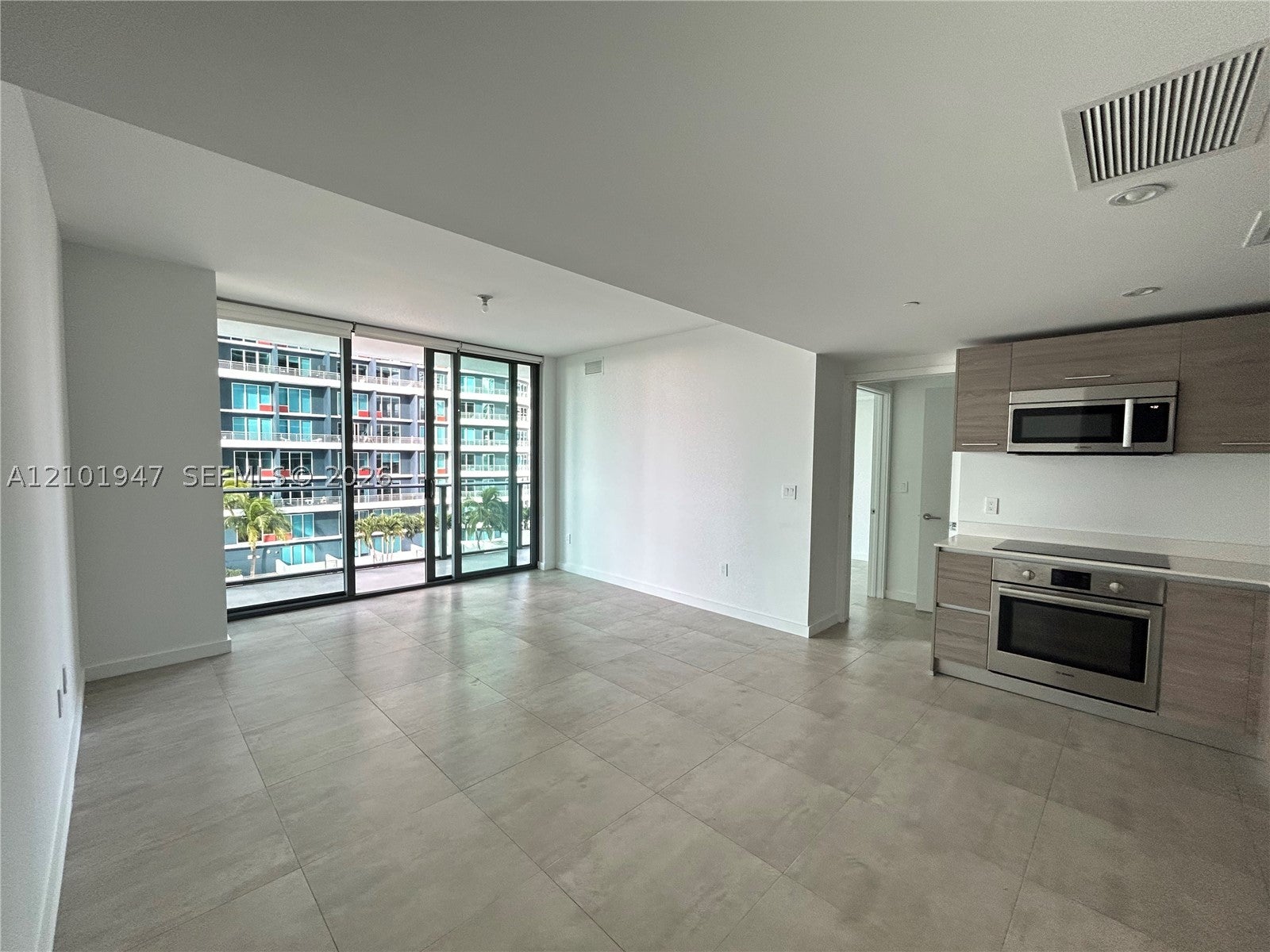 1300 S Miami Ave 1607