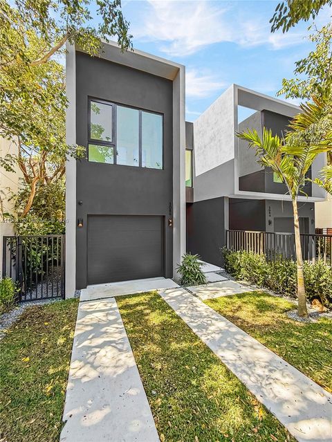 3086 Indiana St Miami FL 33133