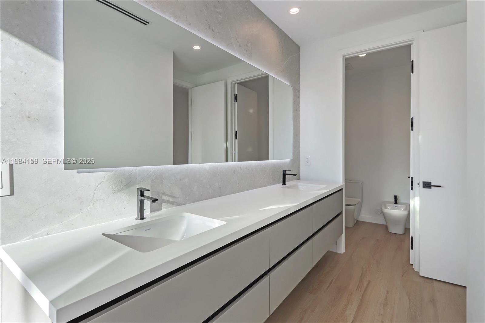 PALMHURST - Residential