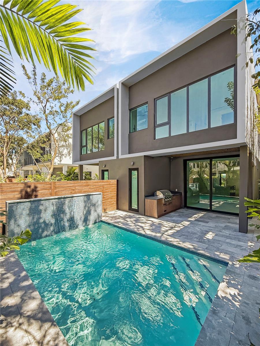 PALMHURST - Residential