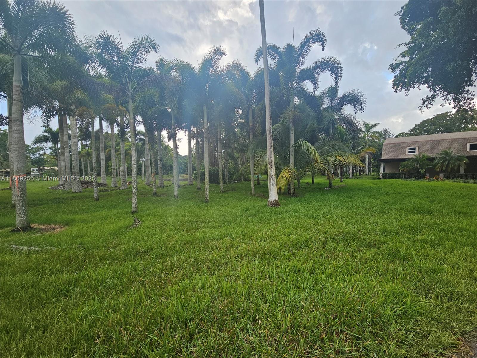 FLA FRUIT LANDS CO SUB NO - Residential Lease