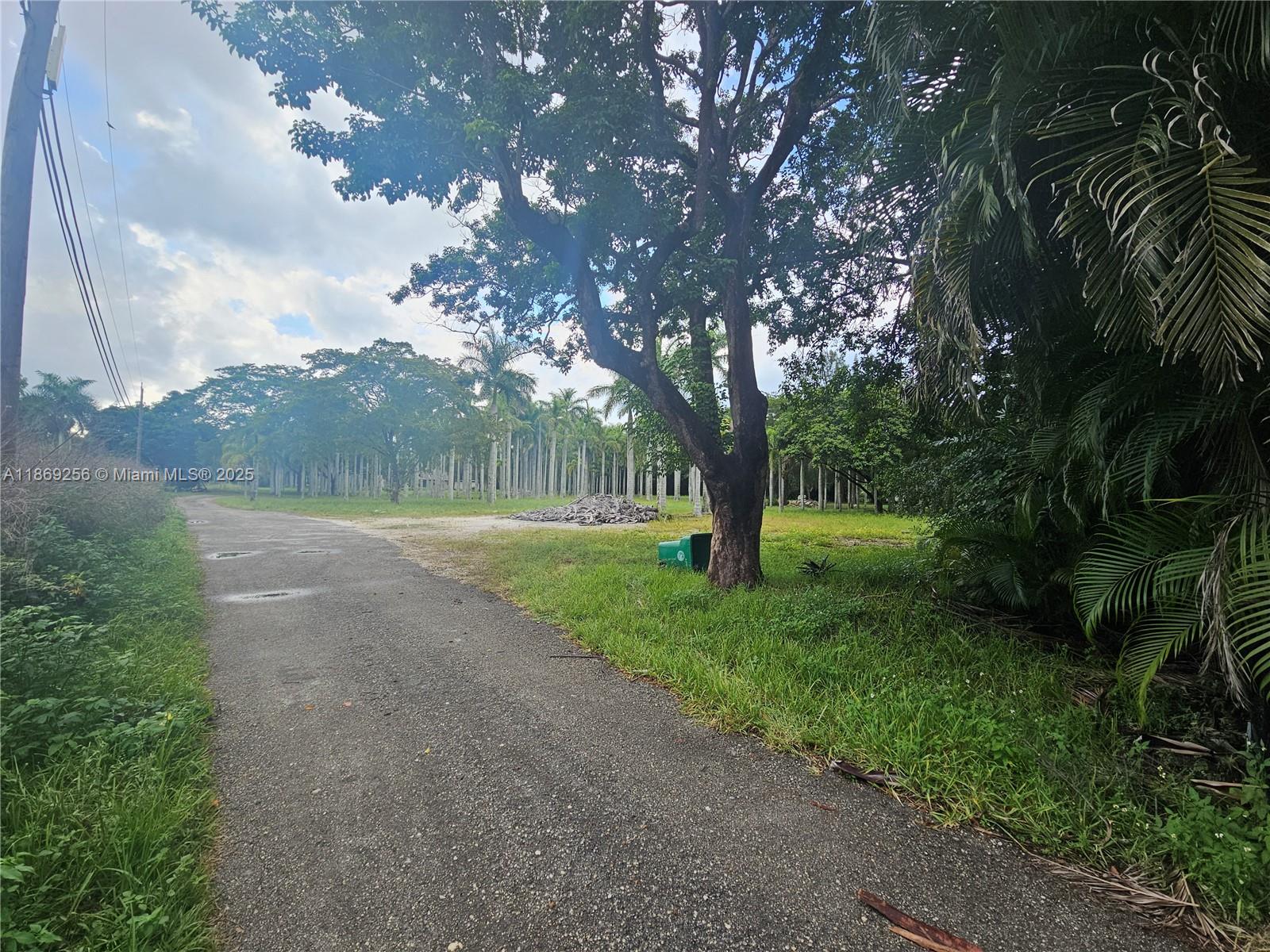 FLA FRUIT LANDS CO SUB NO - Residential Lease