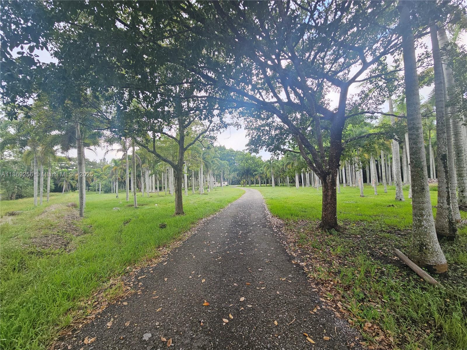 FLA FRUIT LANDS CO SUB NO - Residential Lease