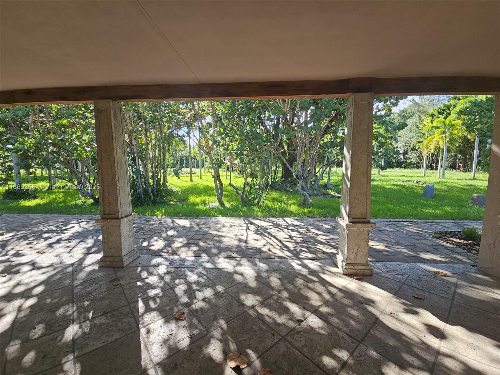 FLA FRUIT LANDS CO SUB NO - Residential Lease