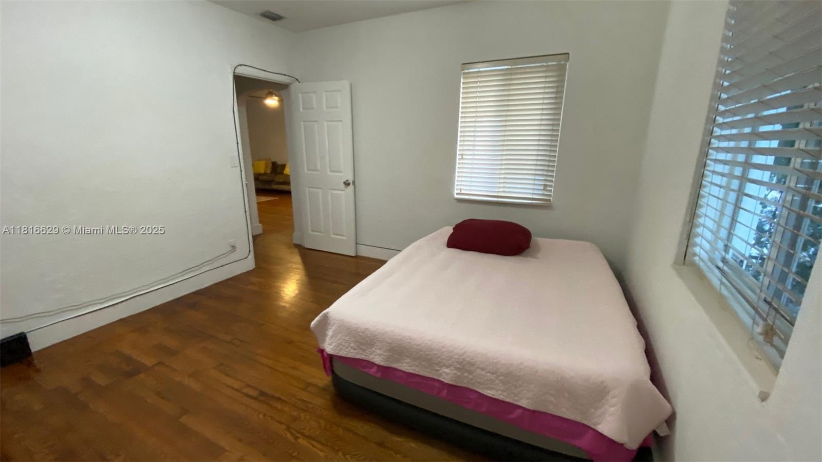 EAST SHENANDOAH - Residential Lease