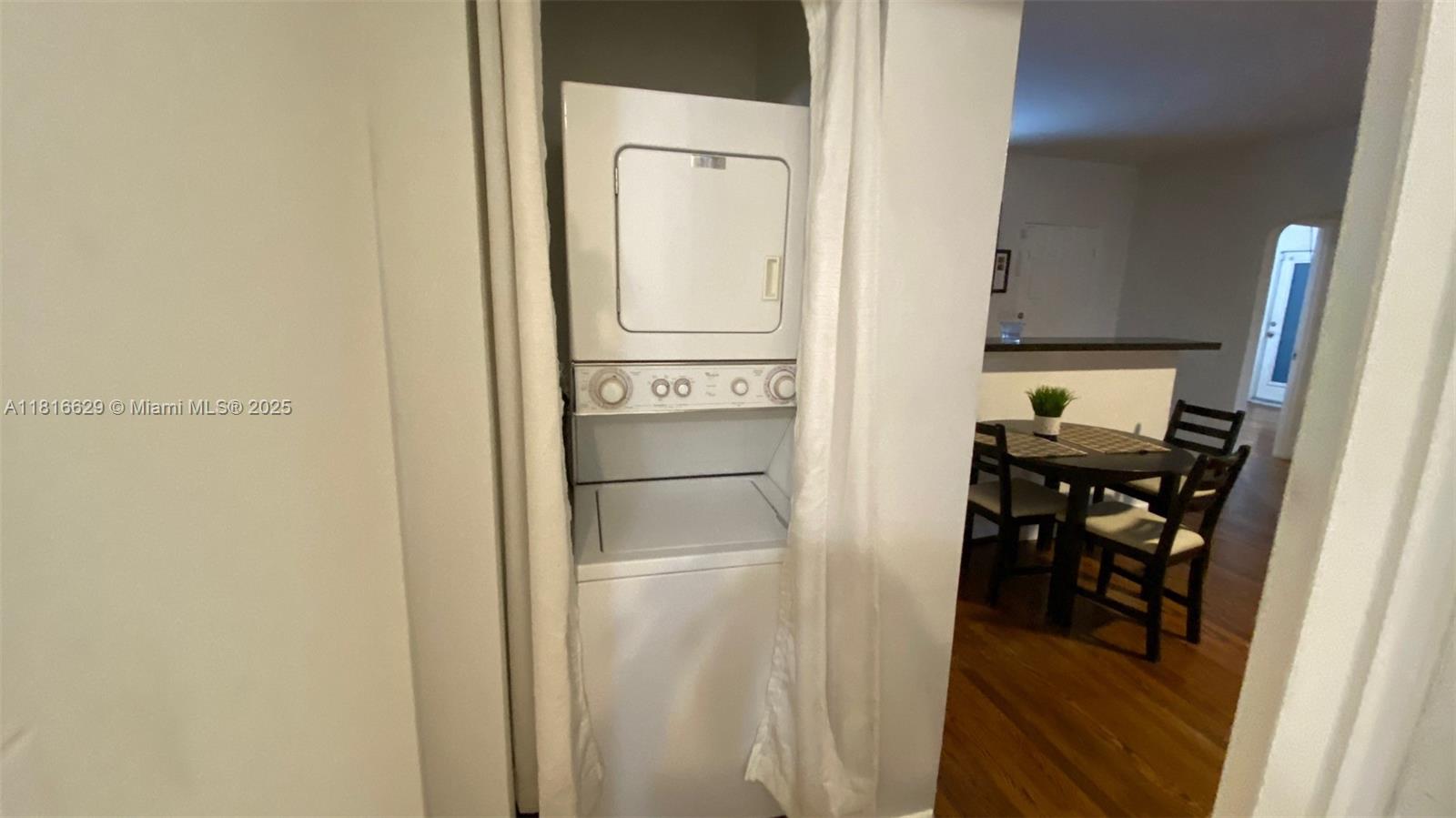 EAST SHENANDOAH - Residential Lease