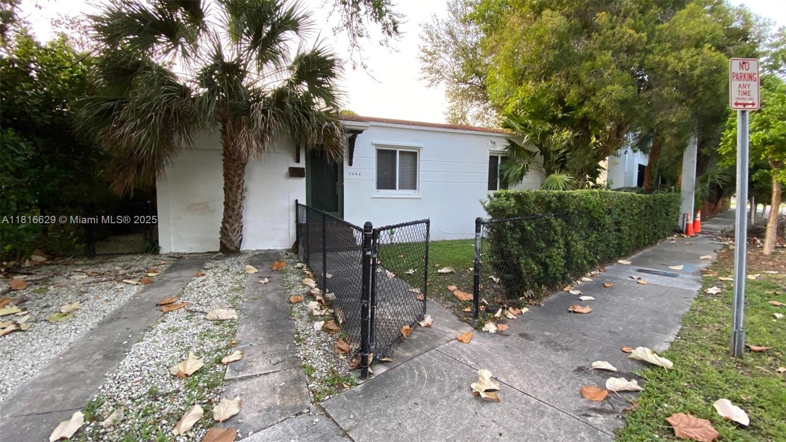 EAST SHENANDOAH - Residential Lease