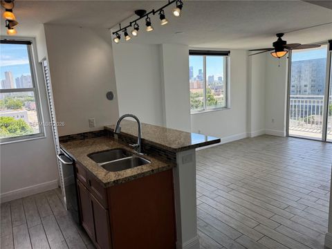 219 NW 12th Ave 711 Miami FL 33128