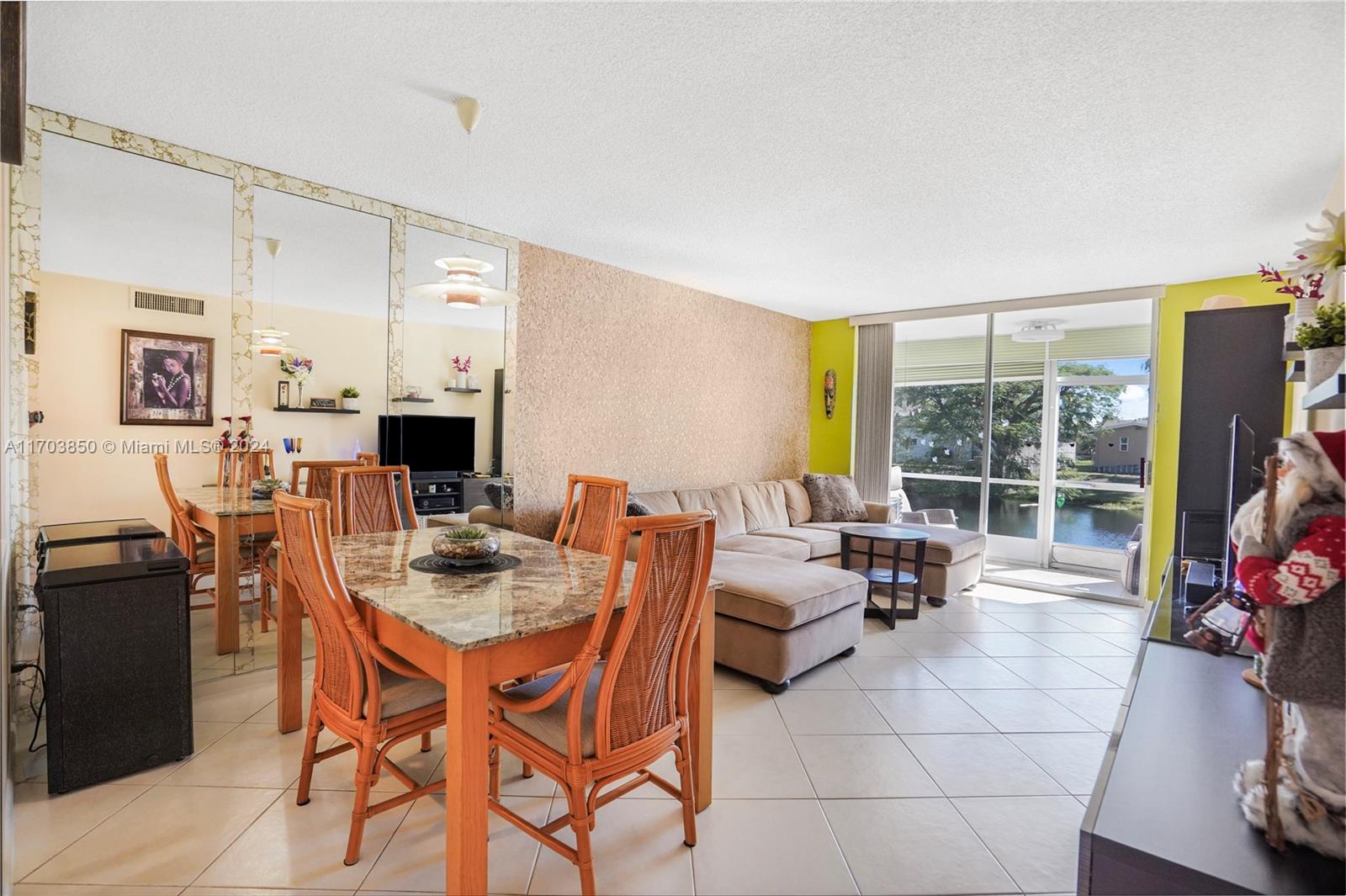 Property for Sale at 2721 N Pine Island Rd 108, Sunrise, Miami-Dade County, Florida - Bedrooms: 1 
Bathrooms: 1  - $123,000