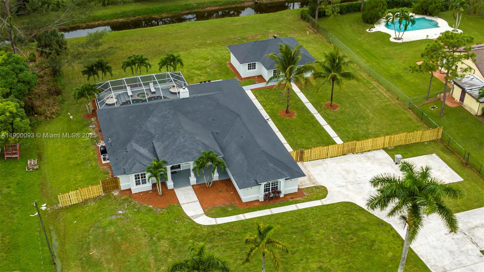 ACREAGE & UNREC - Residential