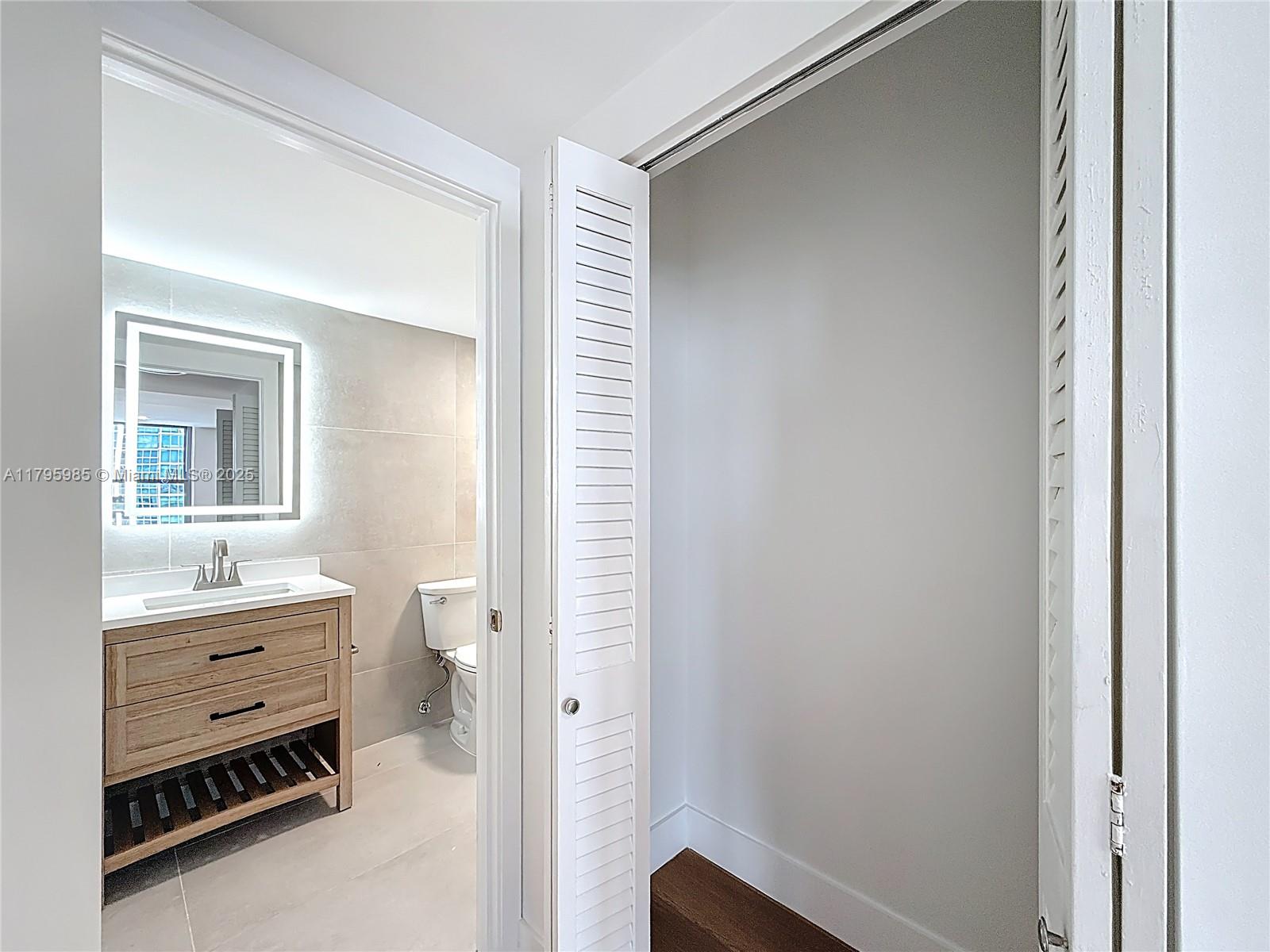 TRITON TOWER CONDO - Residential