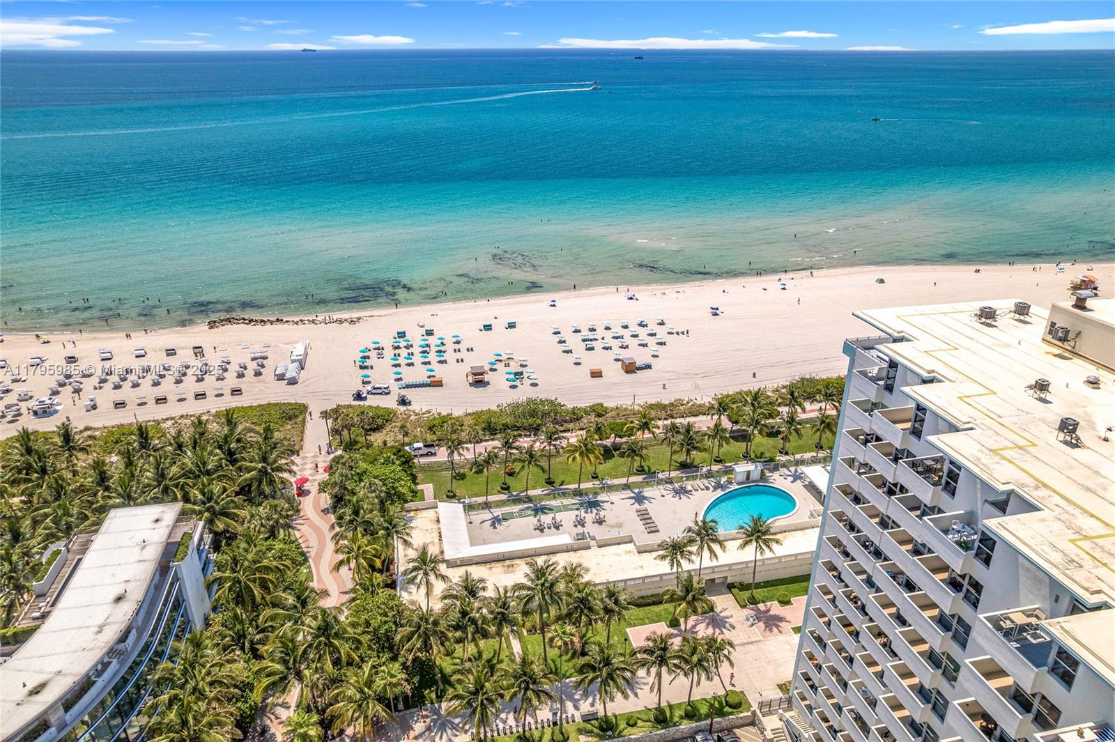 TRITON TOWER CONDO - Residential