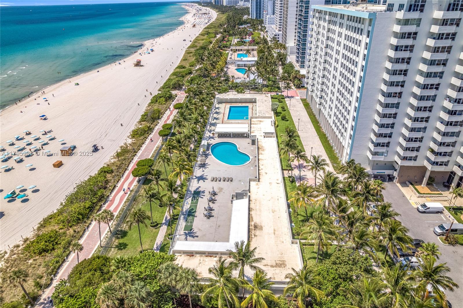 TRITON TOWER CONDO - Residential