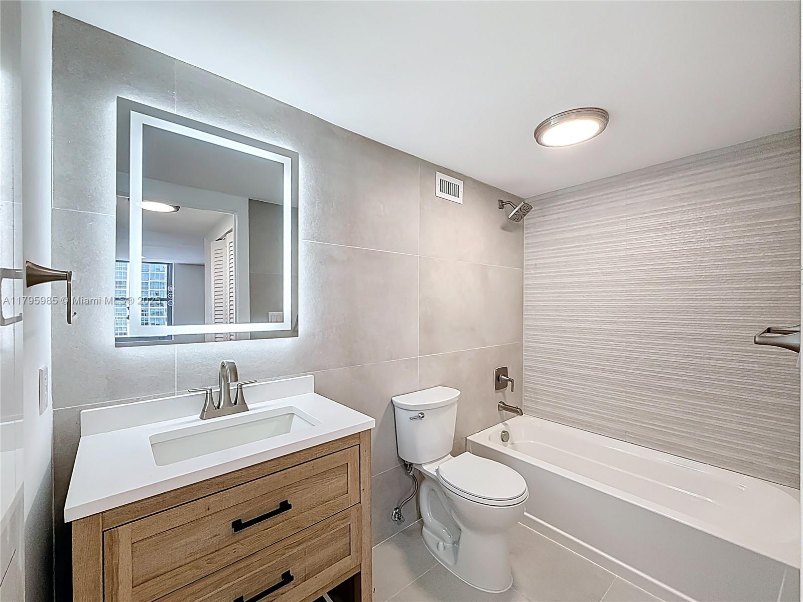 TRITON TOWER CONDO - Residential