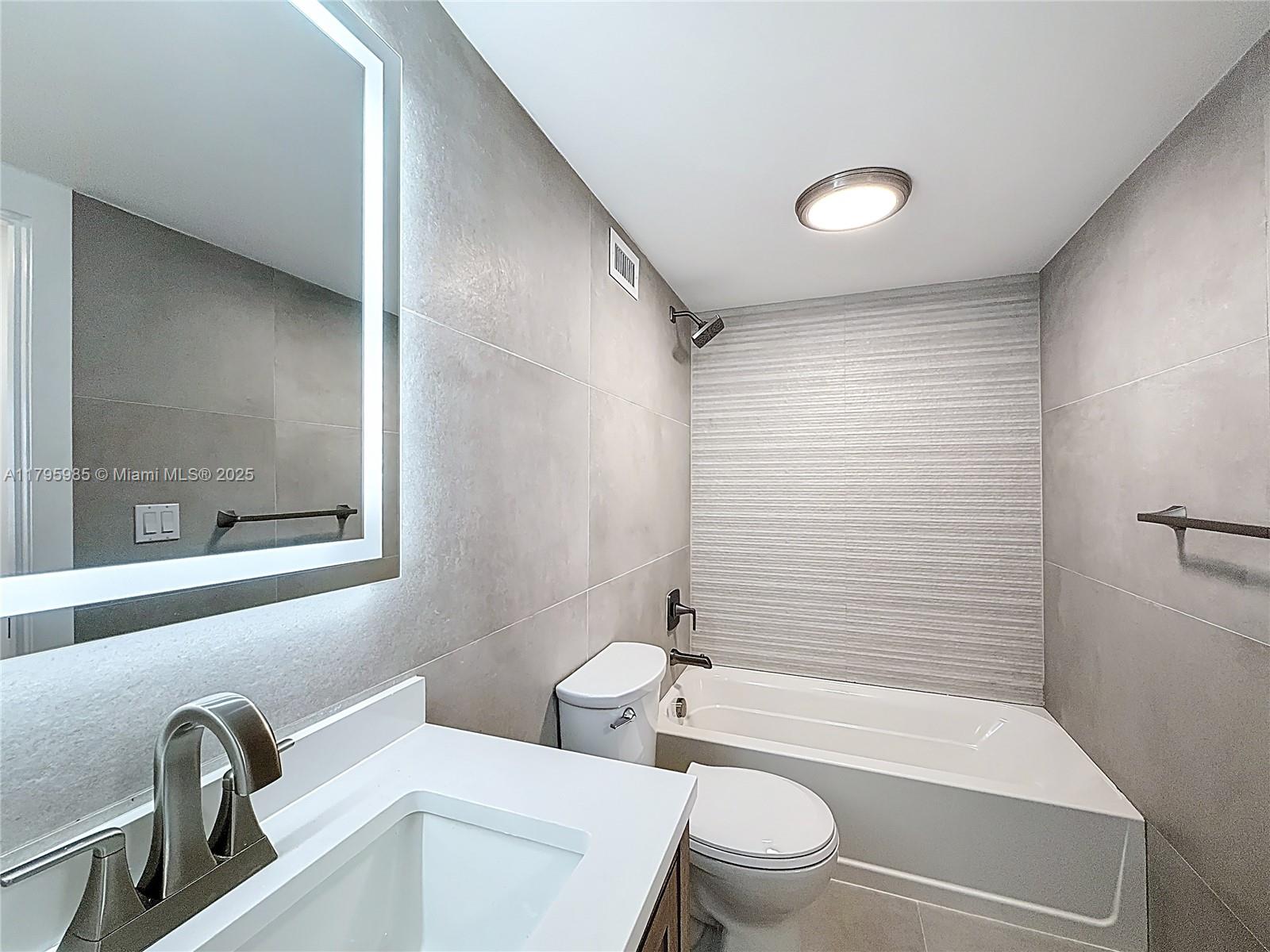 TRITON TOWER CONDO - Residential