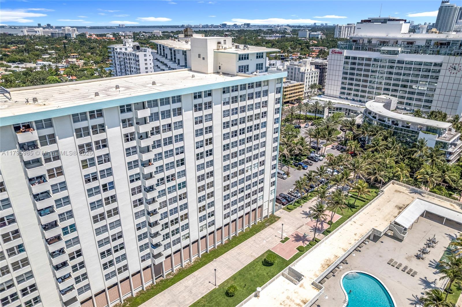 TRITON TOWER CONDO - Residential