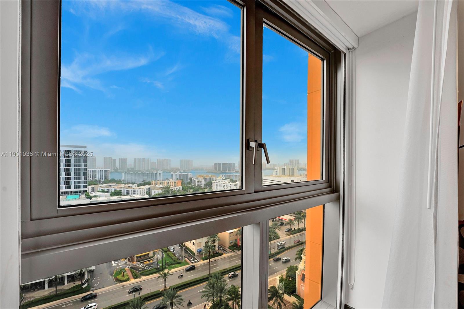 MANSIONS AT ACQUALINA - Residential Lease