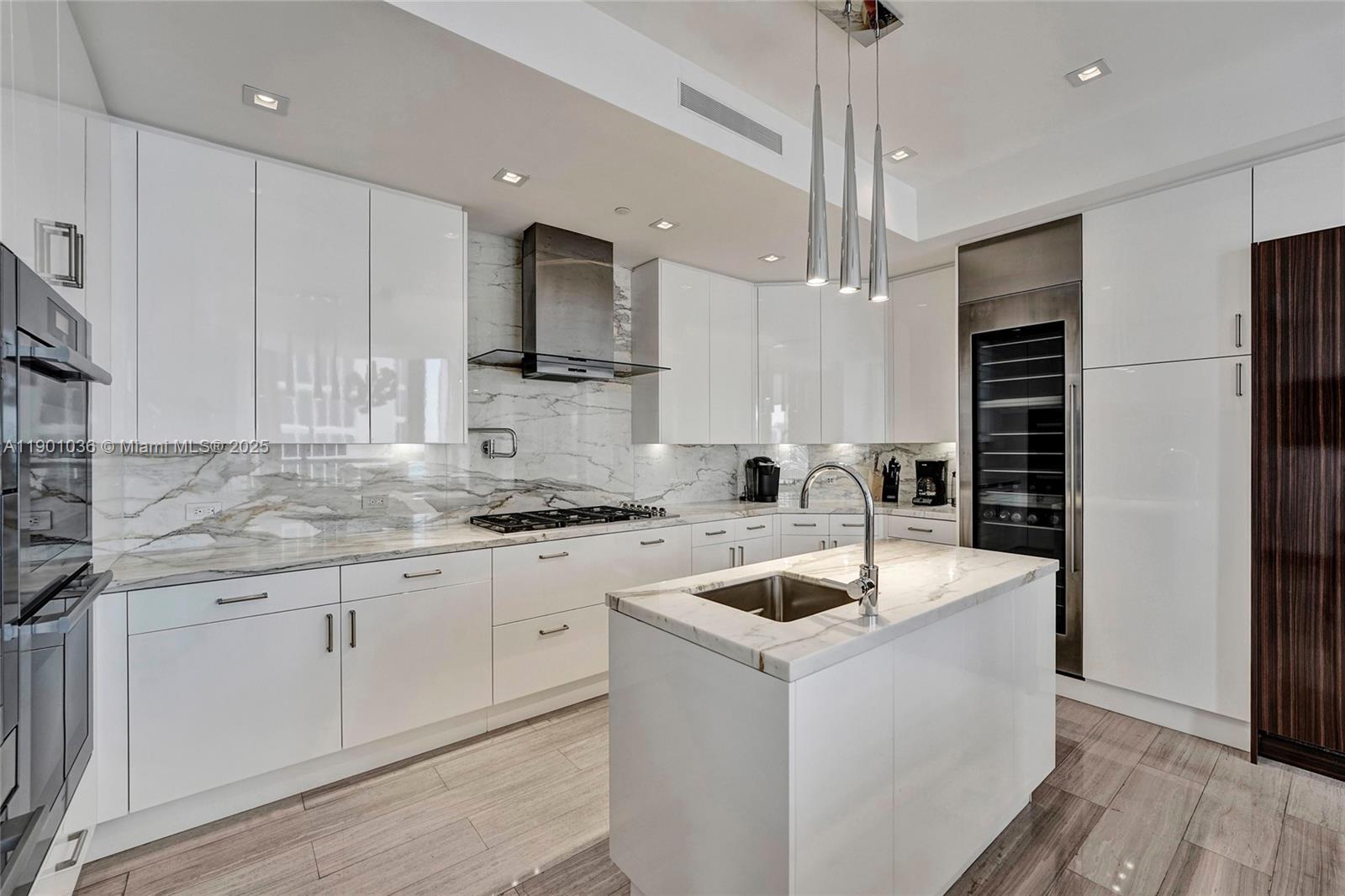 MANSIONS AT ACQUALINA - Residential Lease