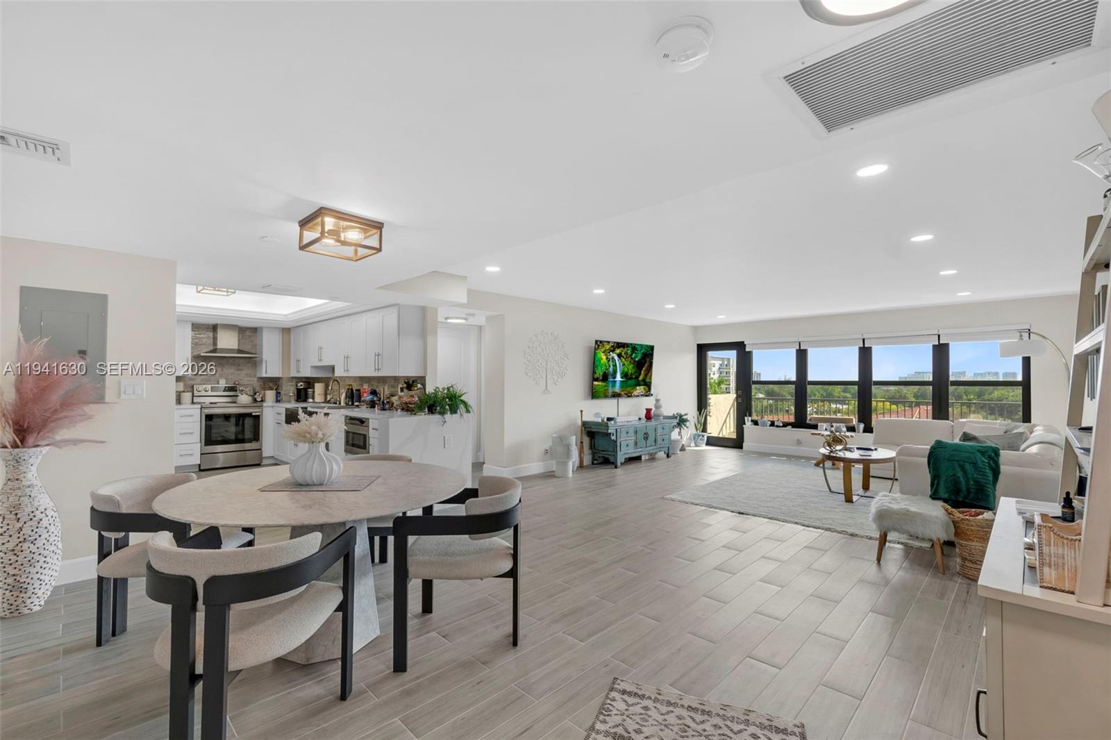 TOWER PORTSMOUTH AT PORT - Residential