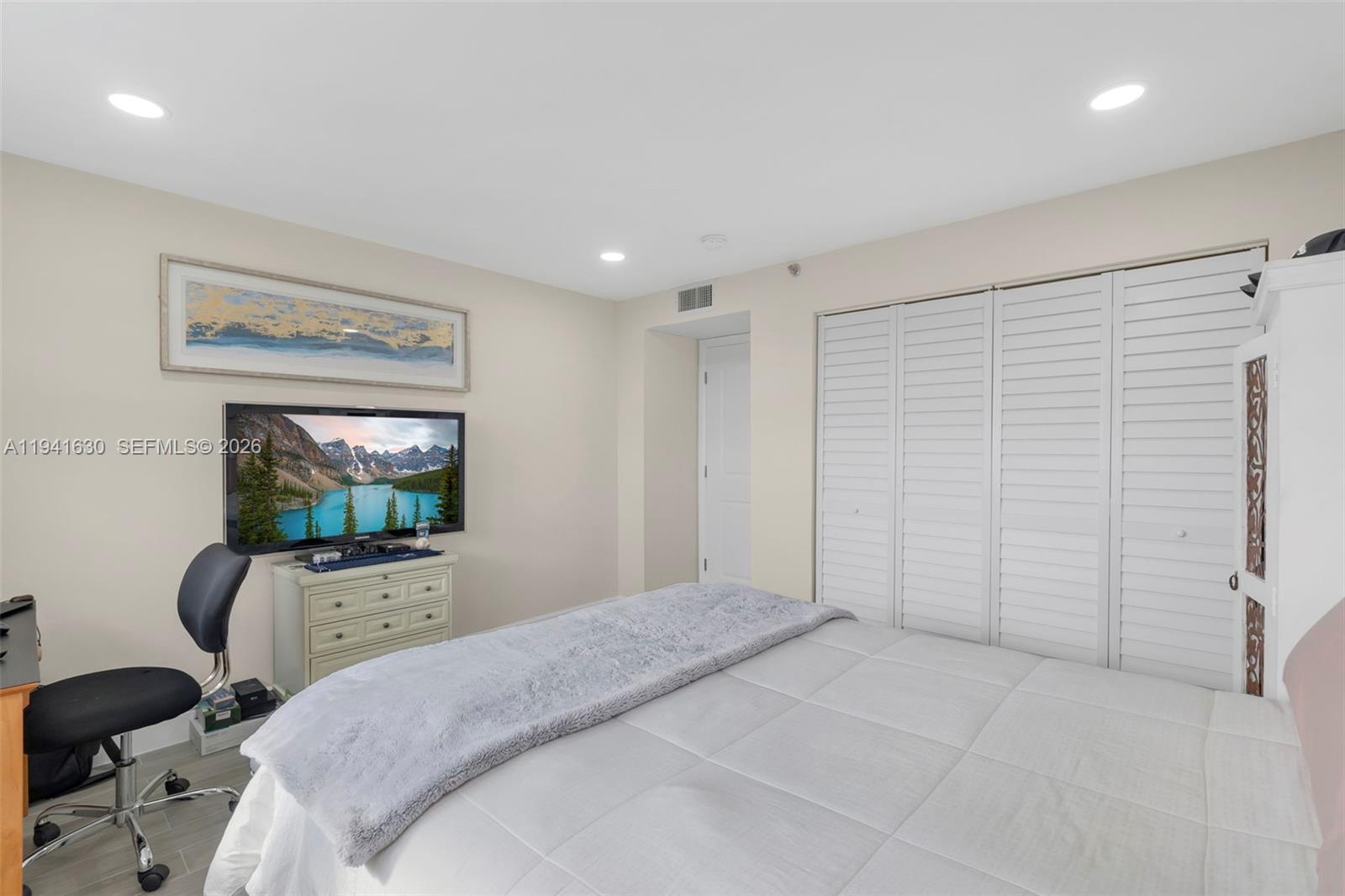 TOWER PORTSMOUTH AT PORT - Residential