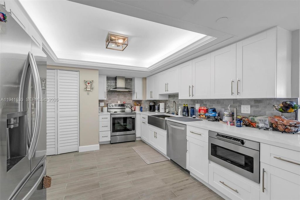 Photo of 3200 Port Royale Dr N #705, Fort Lauderdale, FL 33308 (MLS # A11941630)