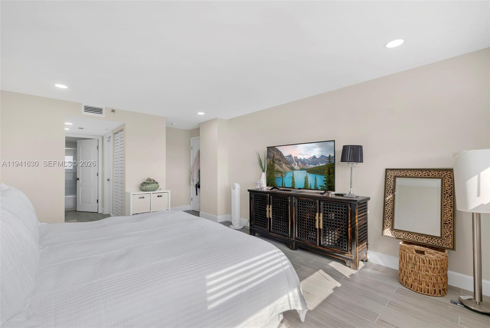 TOWER PORTSMOUTH AT PORT - Residential