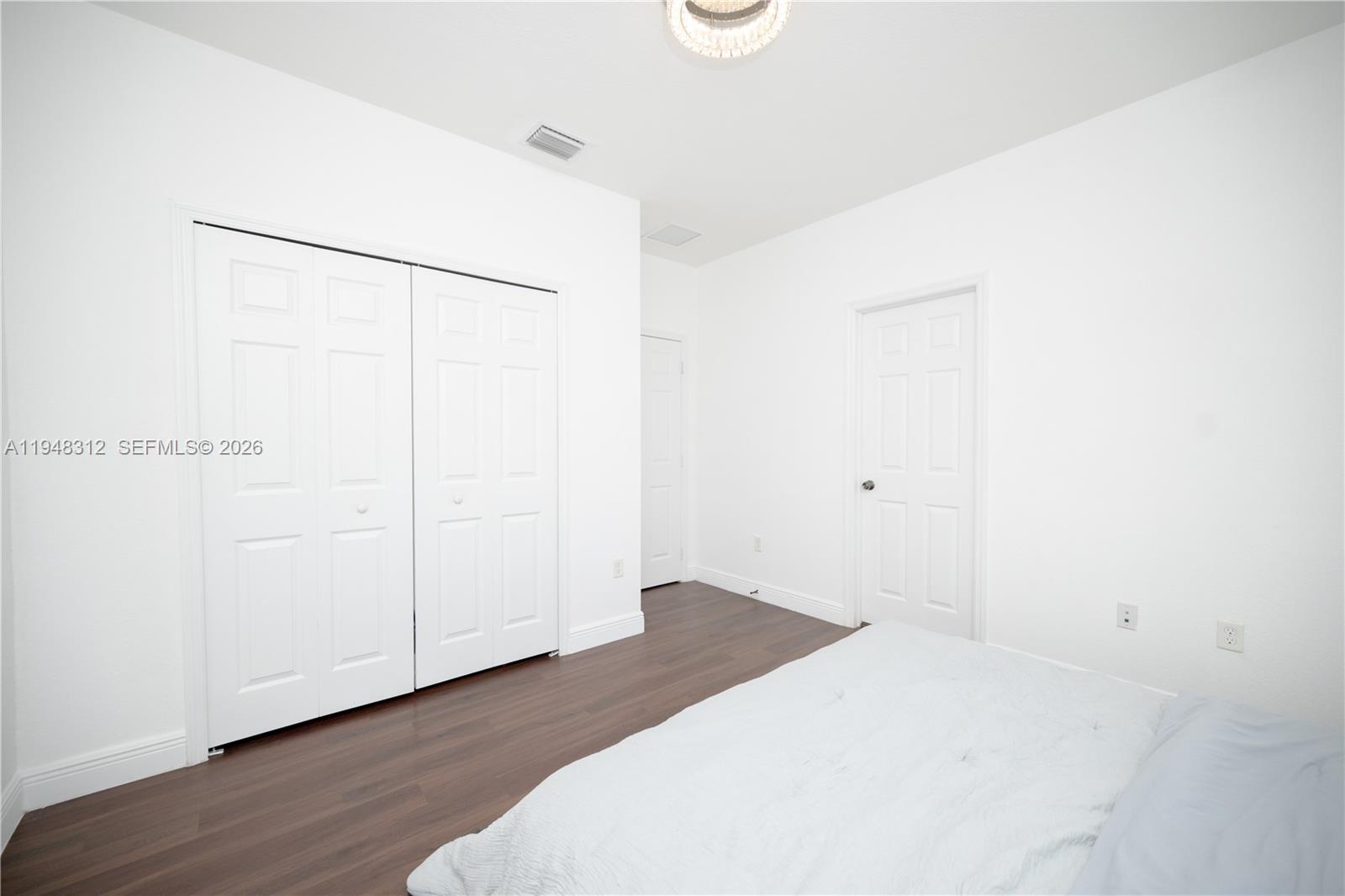 FONTAINEBLEAU WEST NORTH - Residential