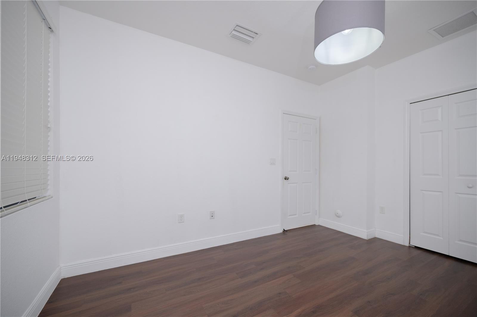 FONTAINEBLEAU WEST NORTH - Residential