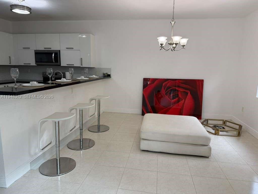 FONTAINEBLEAU WEST NORTH - Residential