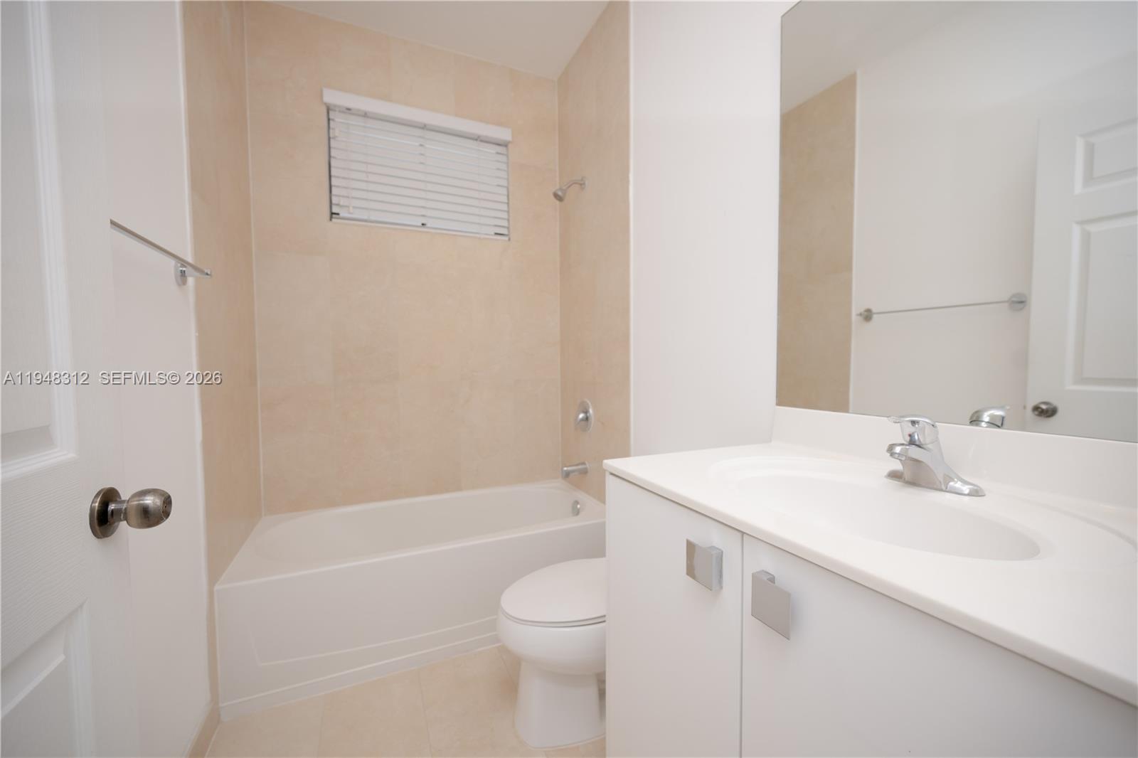 FONTAINEBLEAU WEST NORTH - Residential