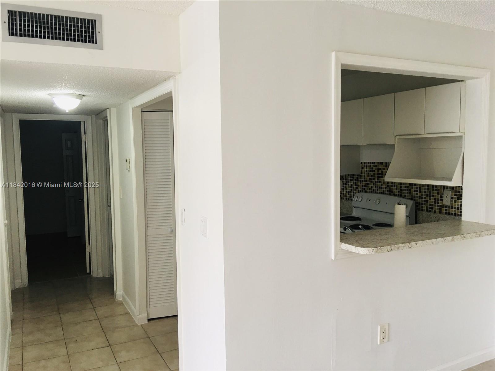 8185 NW 7th st 219