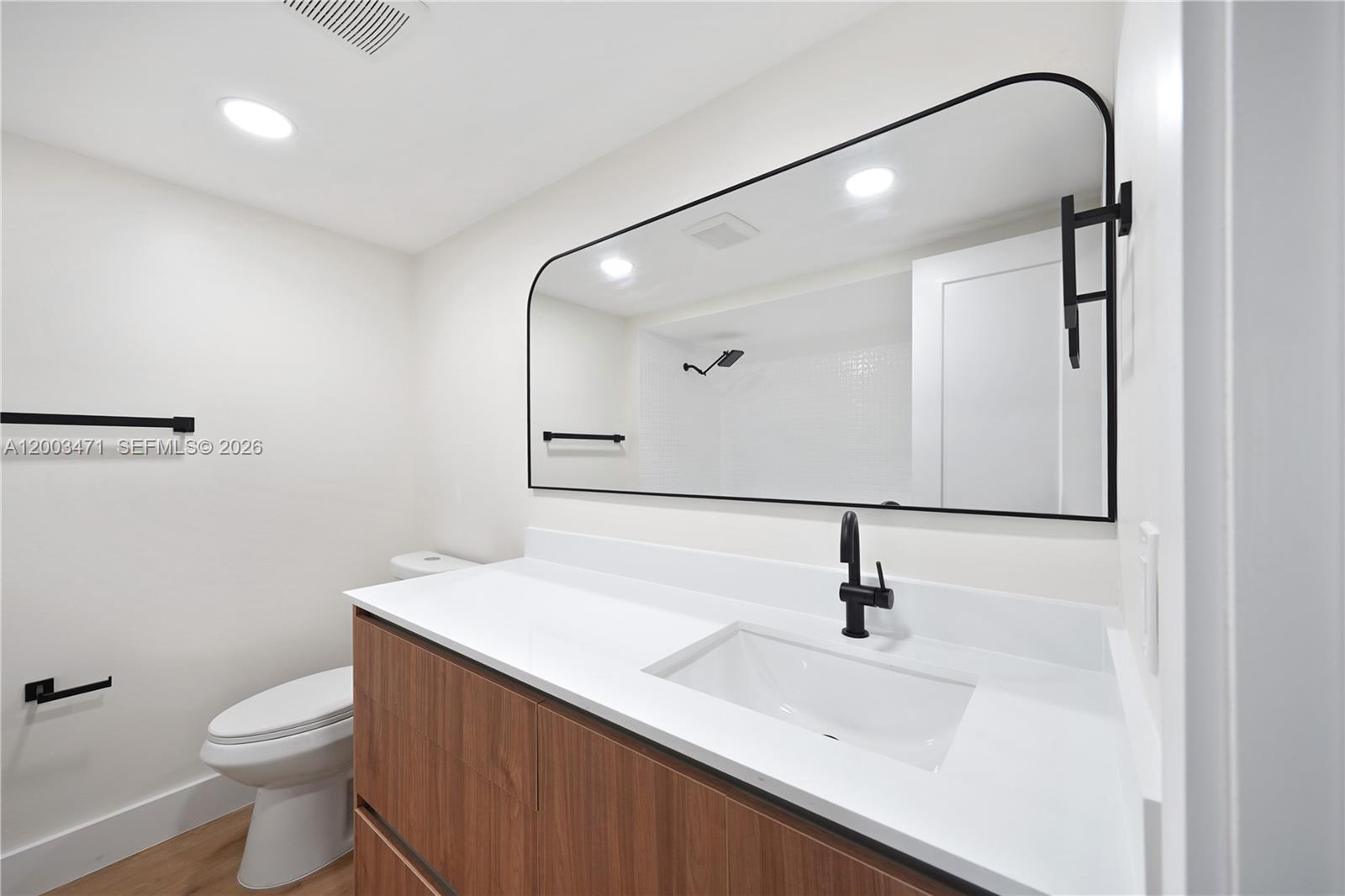 VILLAS OF SHERIDAN CONDO - Residential