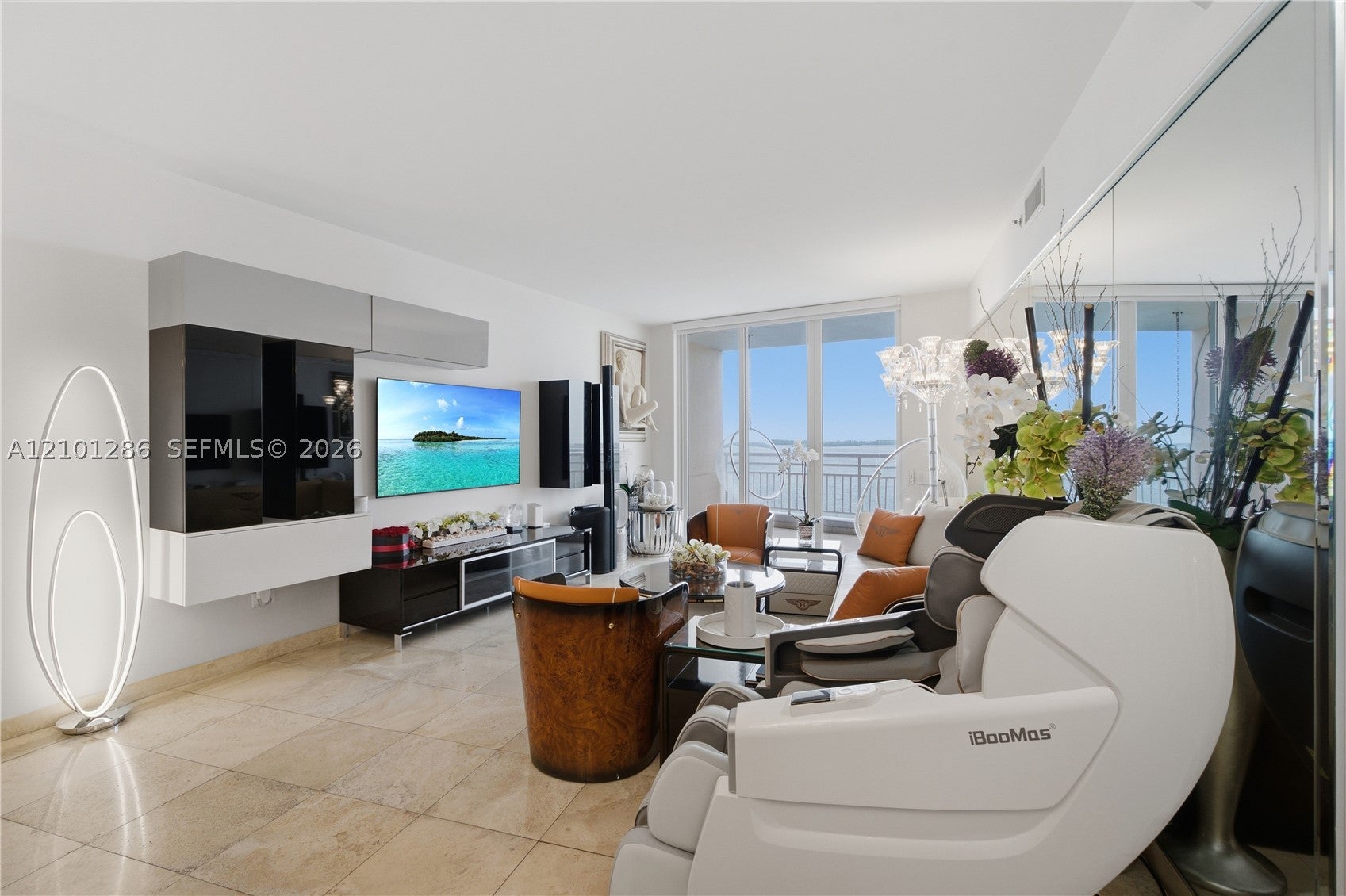 808 Brickell Key Dr 1106