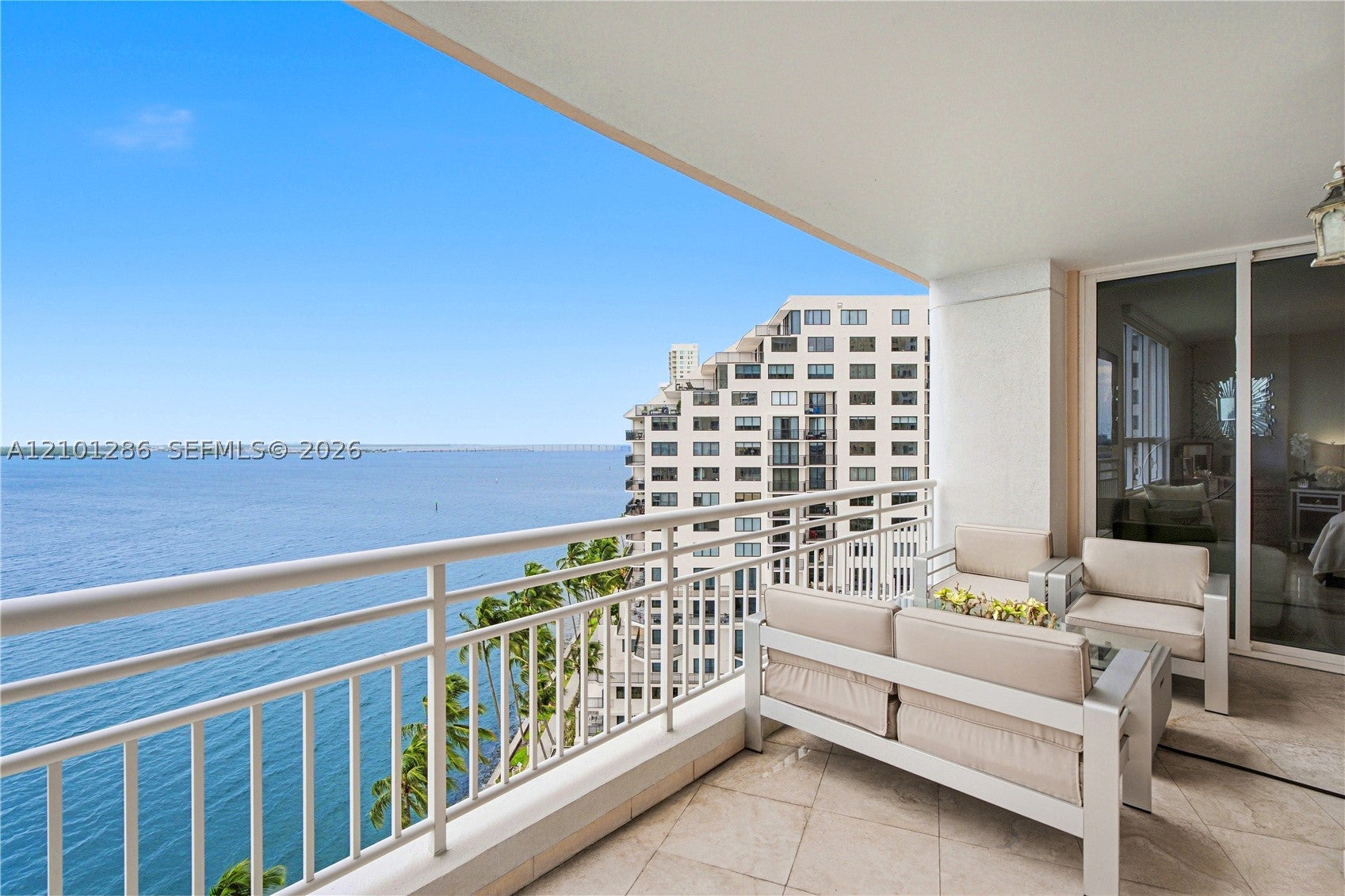 808 Brickell Key Dr 1106