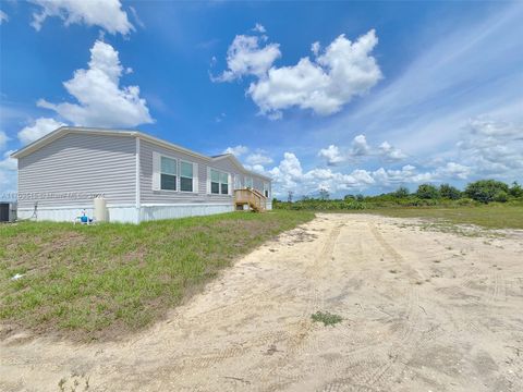 A home in Okeechobee