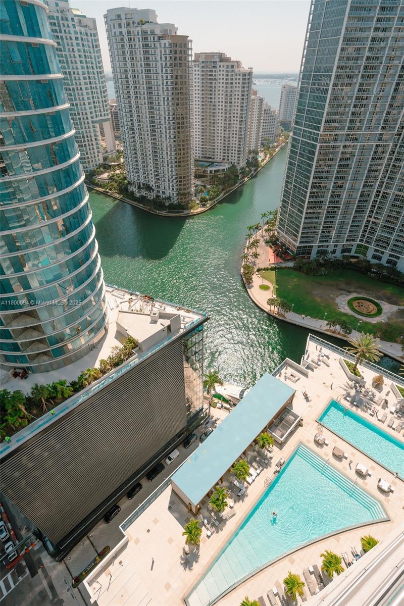 200 Biscayne Blvd Way 3201