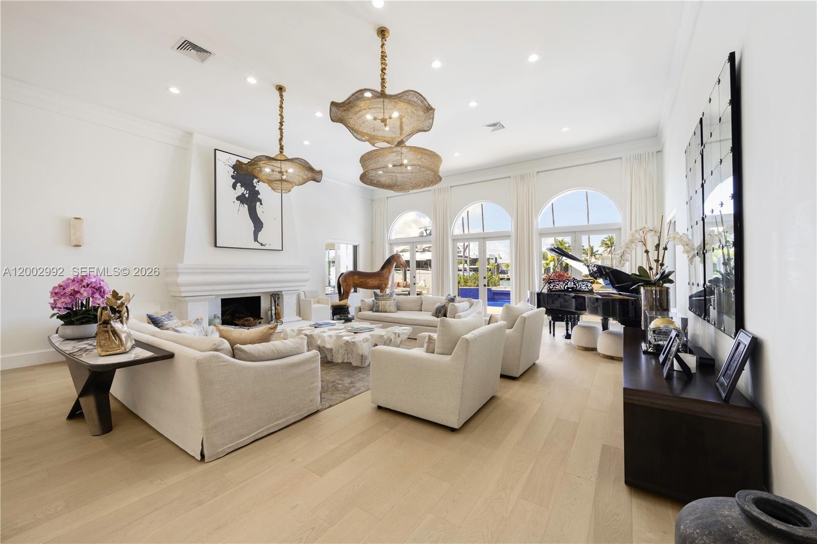 MERRITT ISLE - Residential