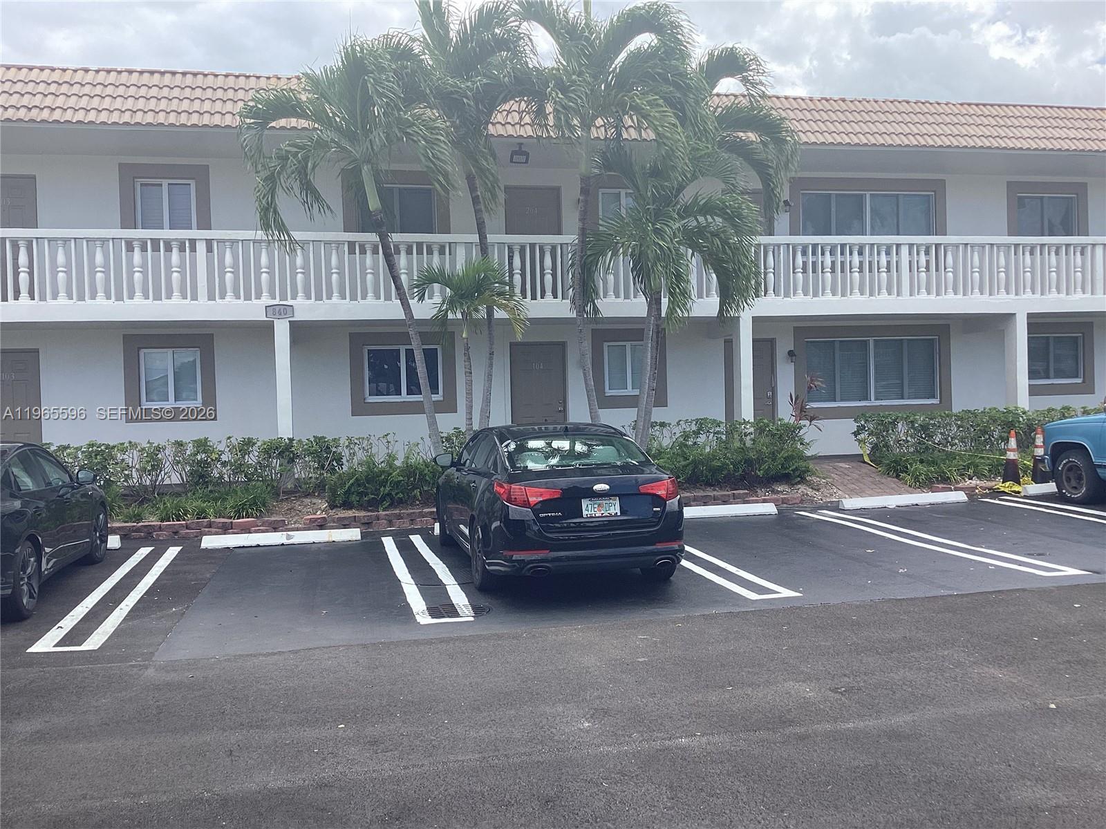 POMPANO BEACH VIEW CONDO - Residential