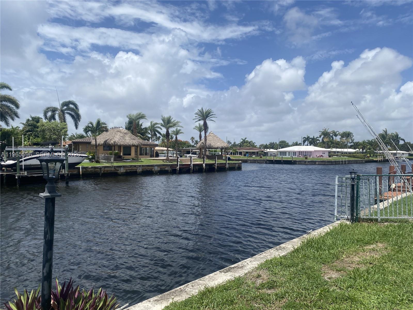 POMPANO BEACH VIEW CONDO - Residential