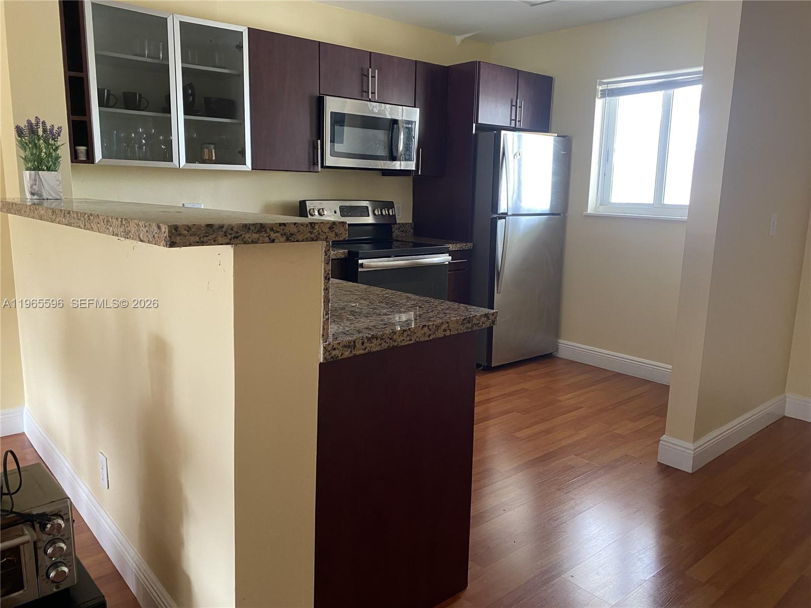 POMPANO BEACH VIEW CONDO - Residential