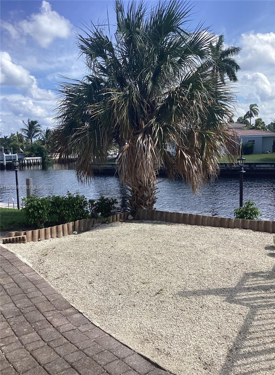 POMPANO BEACH VIEW CONDO - Residential