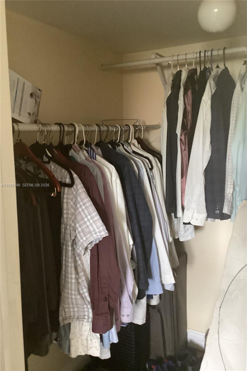 POMPANO BEACH VIEW CONDO - Residential