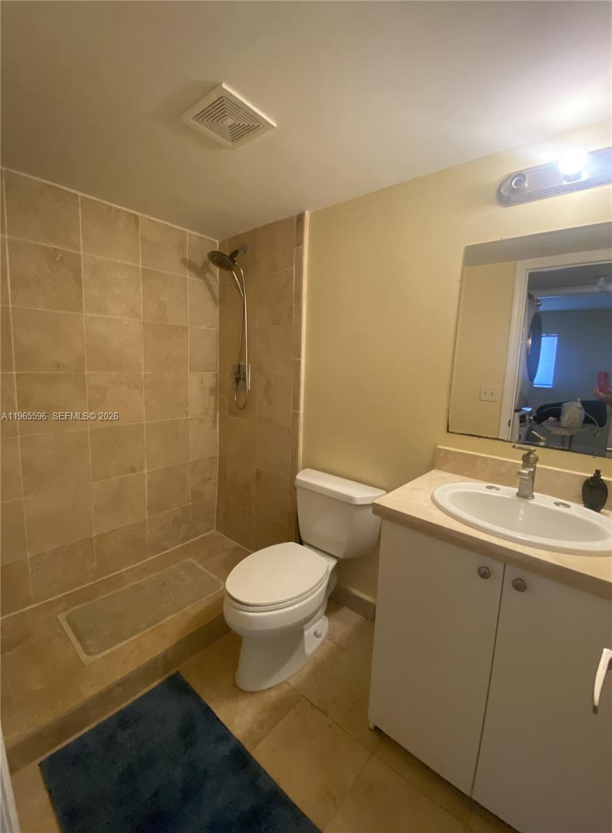 POMPANO BEACH VIEW CONDO - Residential