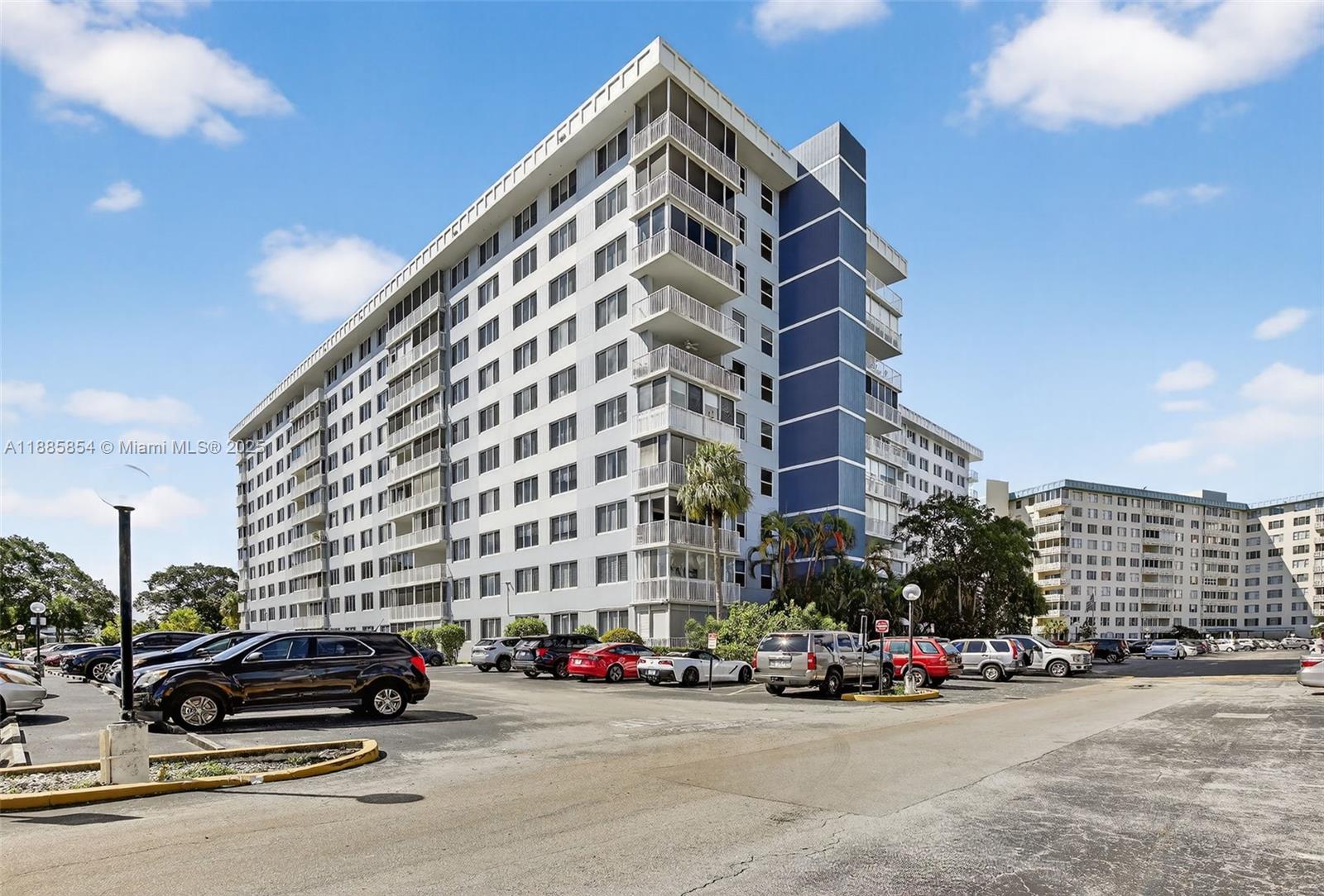 HILLCREST EAST NO 24 COND - Residential
