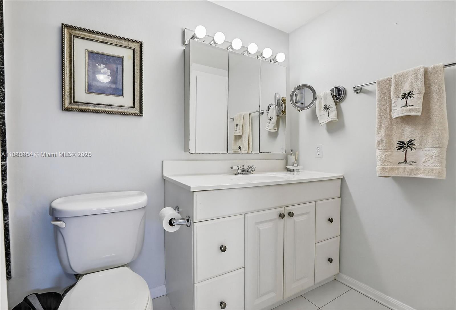 HILLCREST EAST NO 24 COND - Residential
