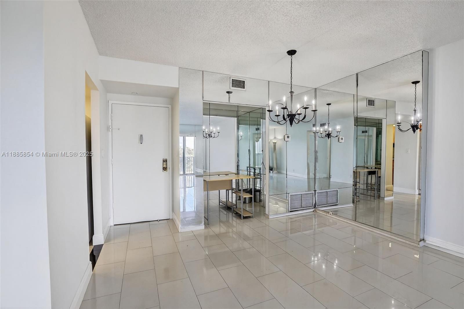 HILLCREST EAST NO 24 COND - Residential