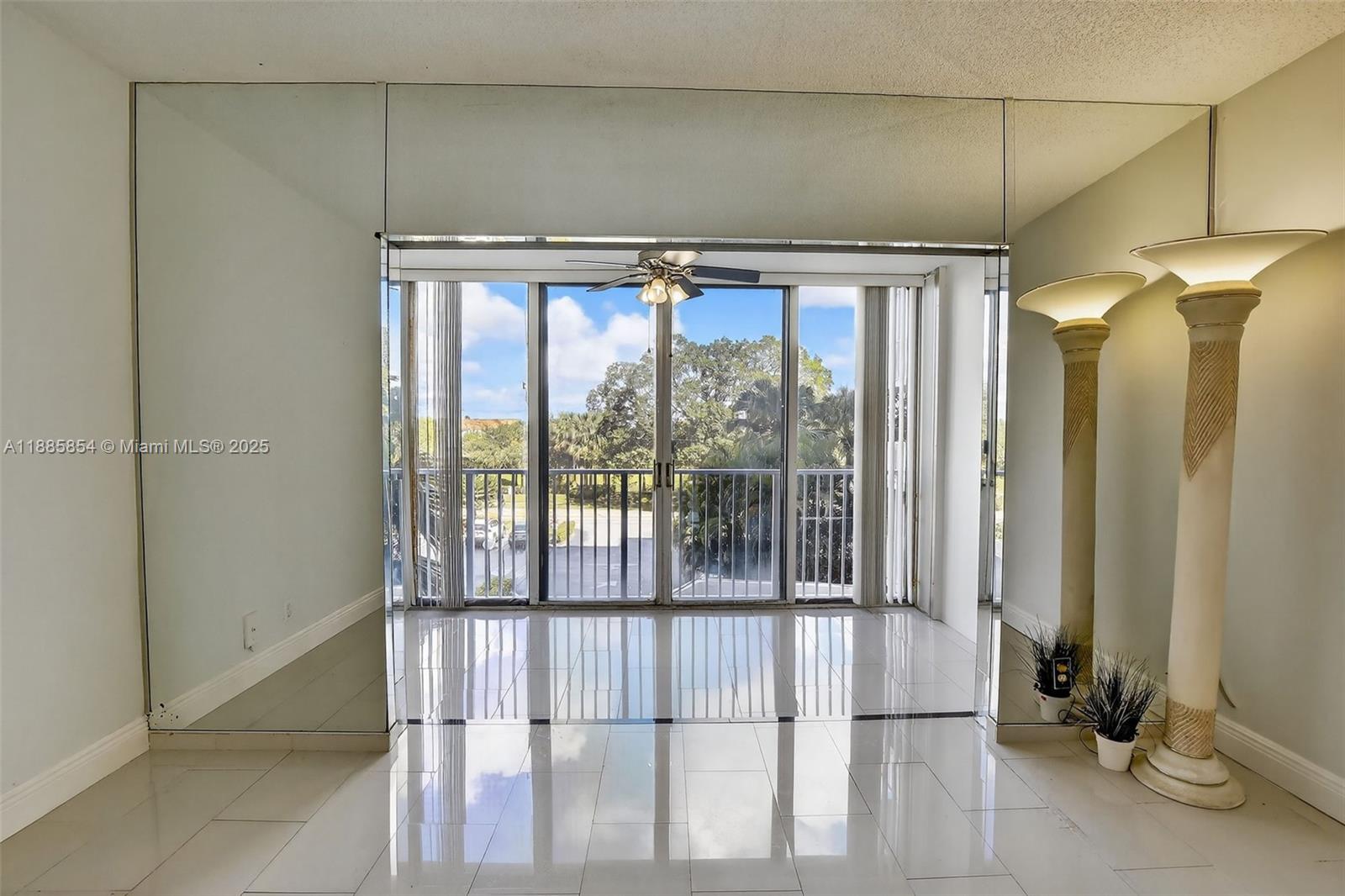HILLCREST EAST NO 24 COND - Residential