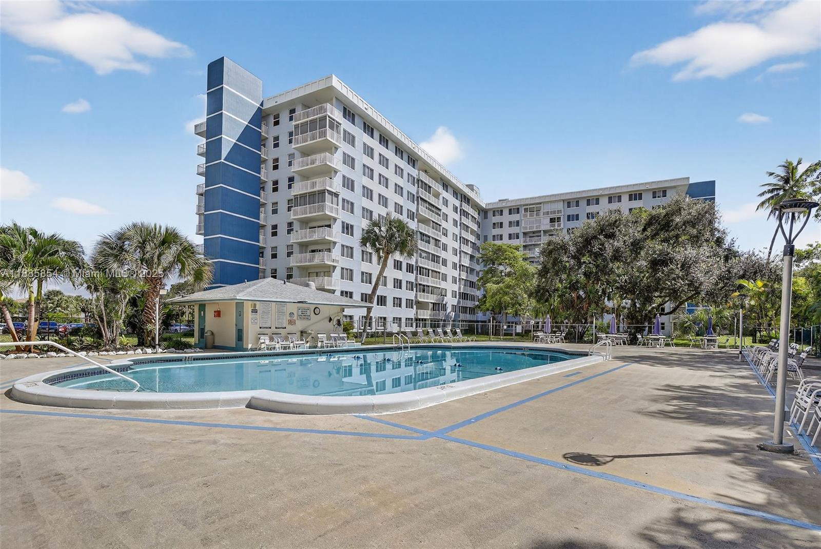 HILLCREST EAST NO 24 COND - Residential