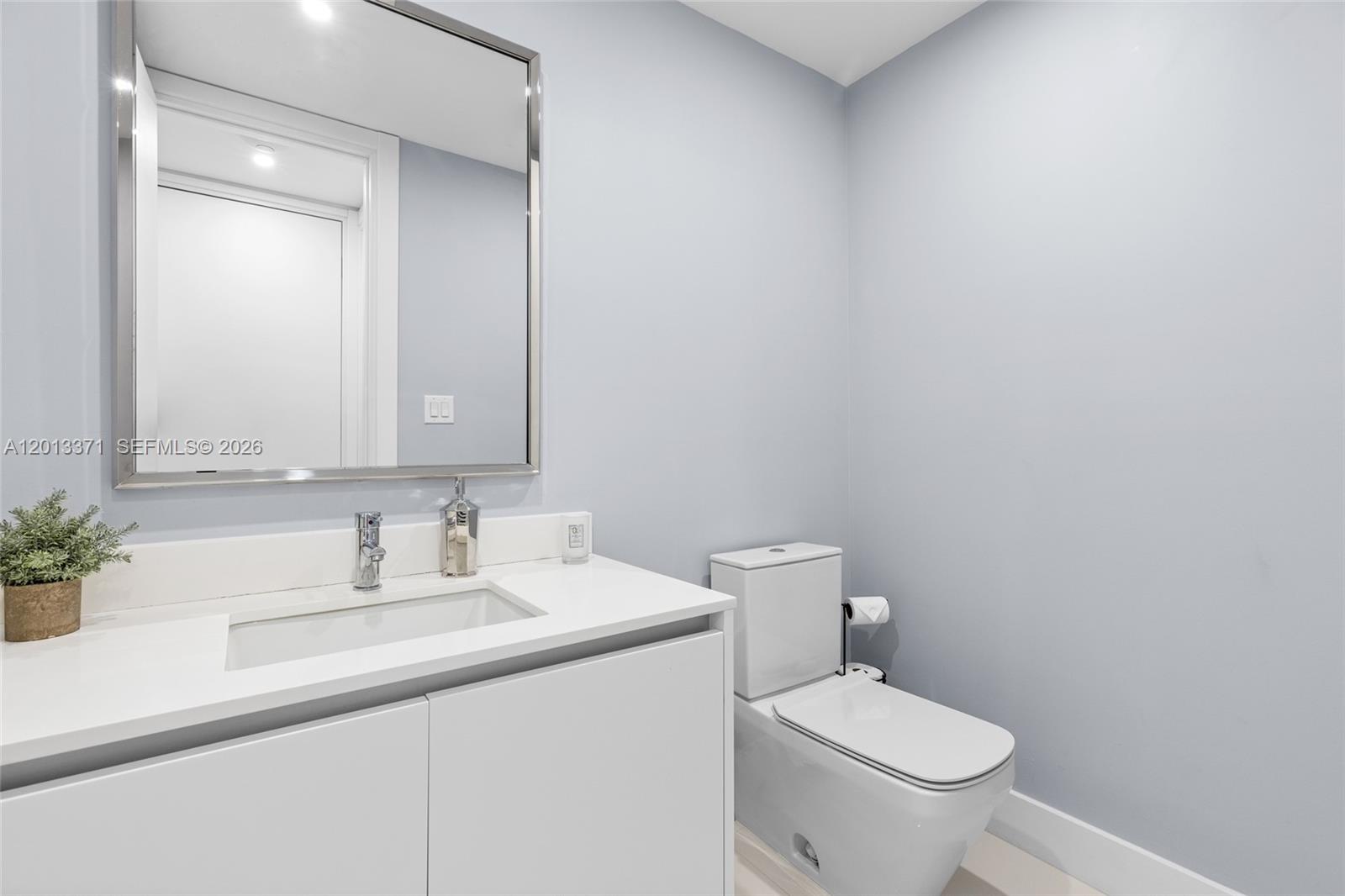 AQUAVUE LAS OLAS CONDO - Residential Lease