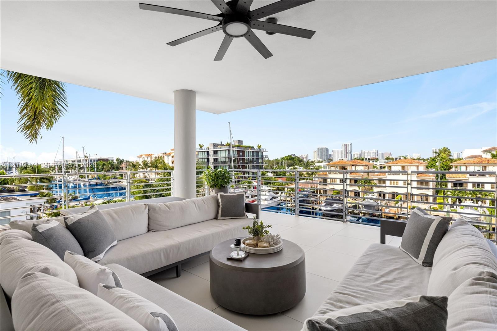 AQUAVUE LAS OLAS CONDO - Residential Lease